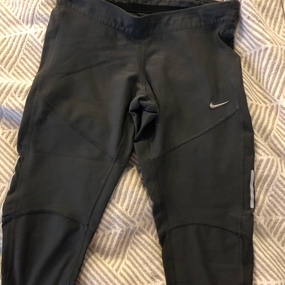 Nike dri-fit workout capris